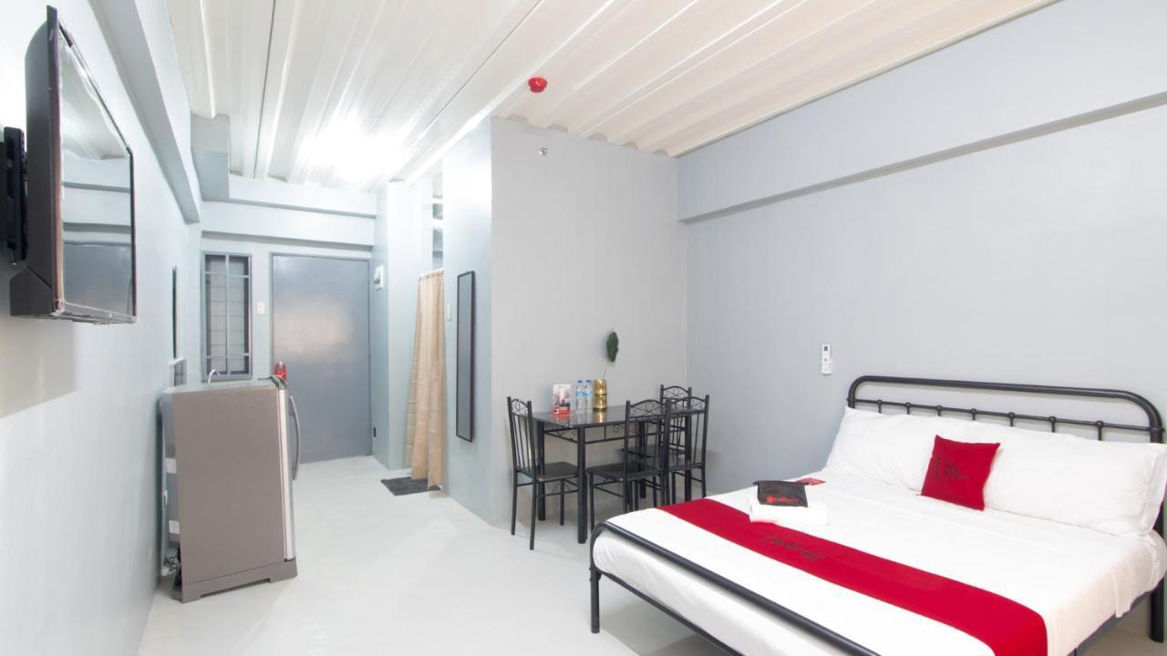 เรดดอร์ซ แอท ซันฟิลด์ ลิปา บาตังกัส Hotel Lipa City ภายนอก รูปภาพ